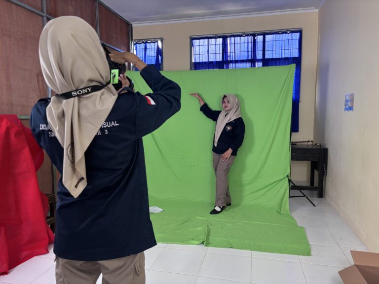 Praktikum fotografi studio